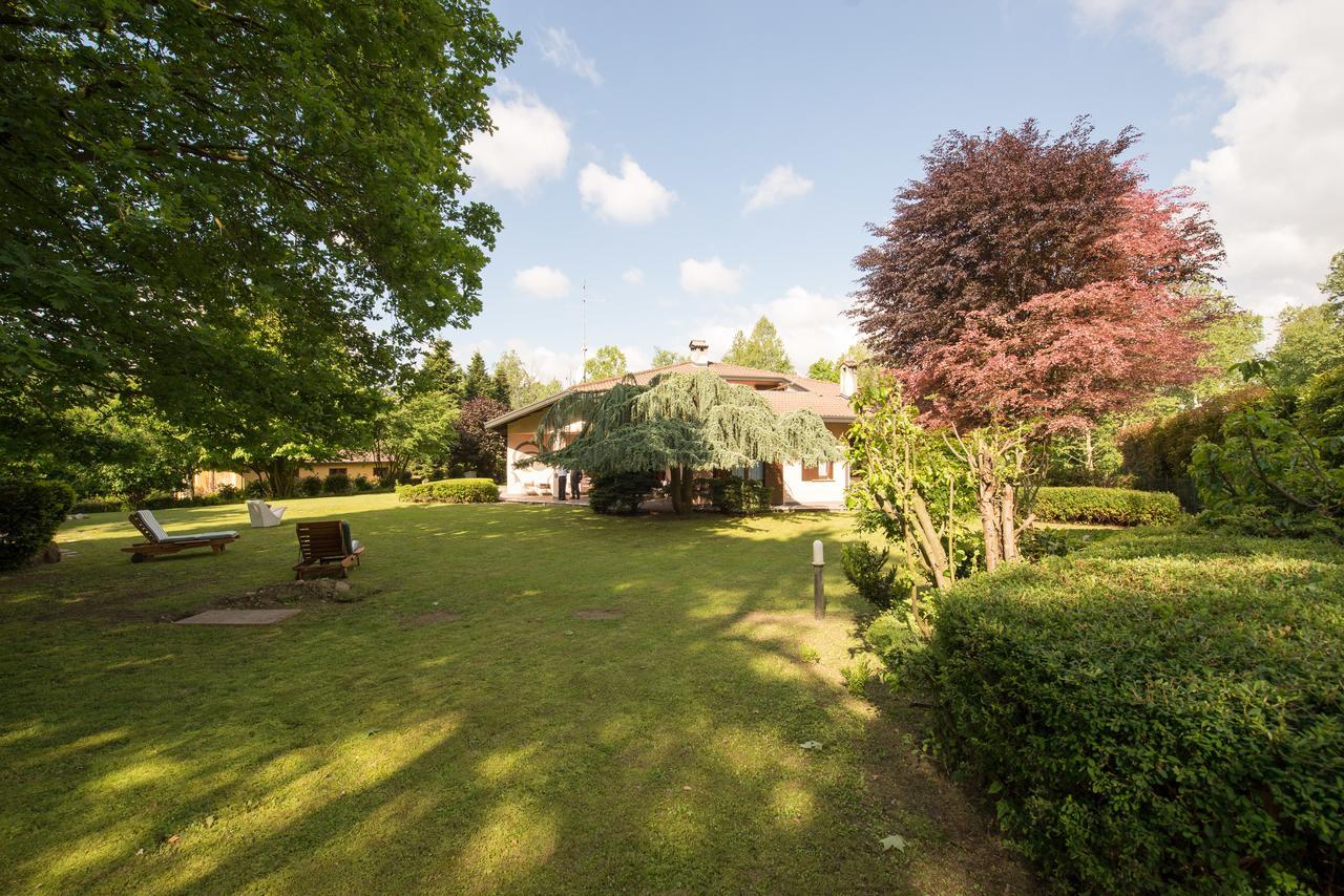 Bed & Breakfast Viadelgolf41 Carimate Buitenkant foto
